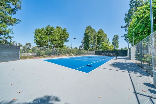 Exterior, Tennis Courts
