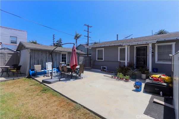 Backyard, Exterior