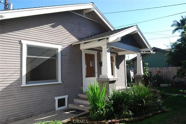 Exterior, Facade, None