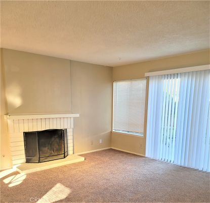 Empty room, Fireplace, Interior