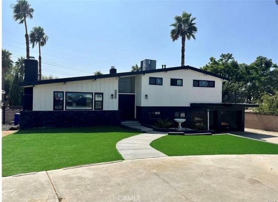 Backyard, Exterior, Facade, Farmhouse