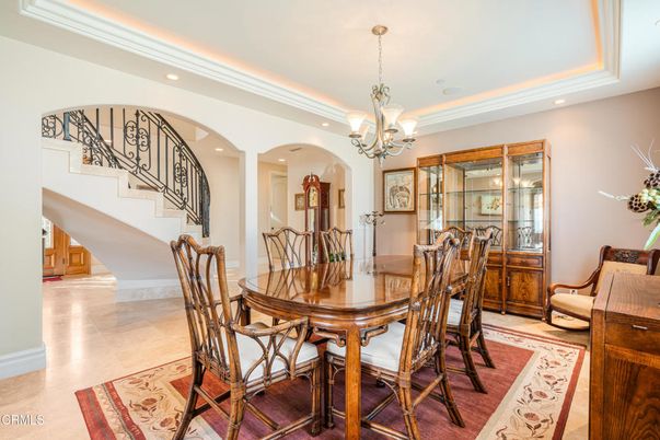 Chandelier, Dining room, Interior, Recessed Lighting