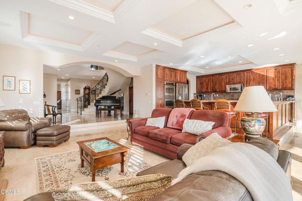 Interior, Kitchen, Living room, Piano, Recessed Lighting