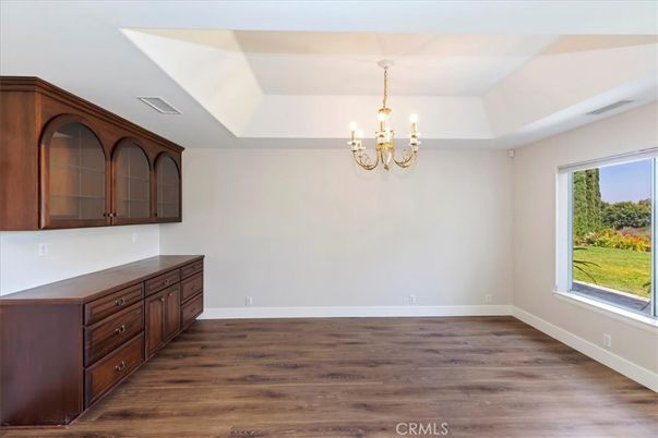 Chandelier, Empty room, Interior, Wood Texture Flooring