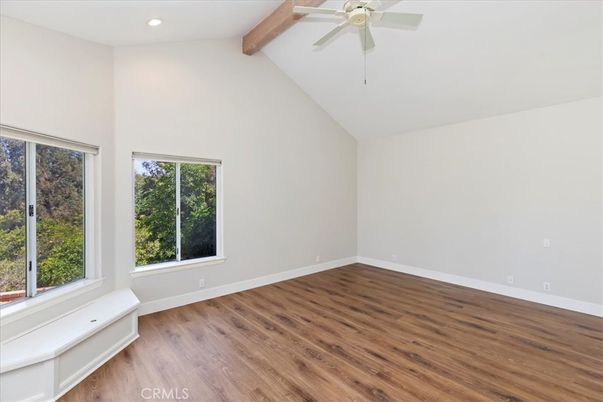 Empty room, Interior, Recessed Lighting, Wooden Beams, Wood Texture Flooring