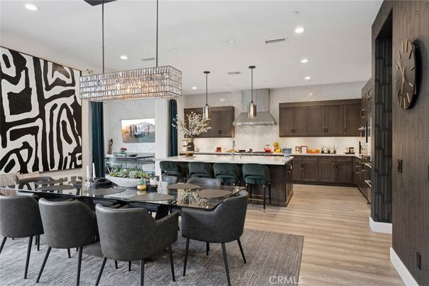 Chandelier, Dining room, Interior, Kitchen, Pendant Lights, Recessed Lighting, Wood Texture Flooring