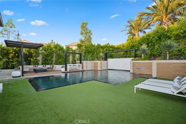 Backyard, Exterior, Pool