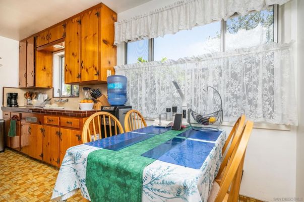 Dining room, Interior, Kitchen, Tile Countertops
