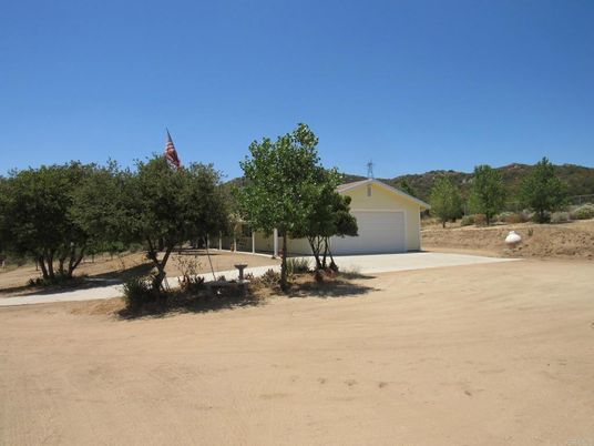 Backyard, Detached Garage, Exterior