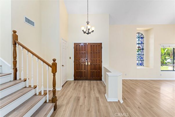 Chandelier, Interior, Wood Texture Flooring