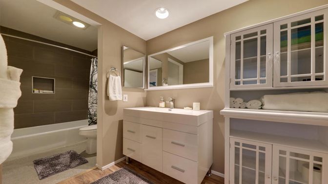 Bathroom, Interior, Recessed Lighting, Wood Texture Flooring