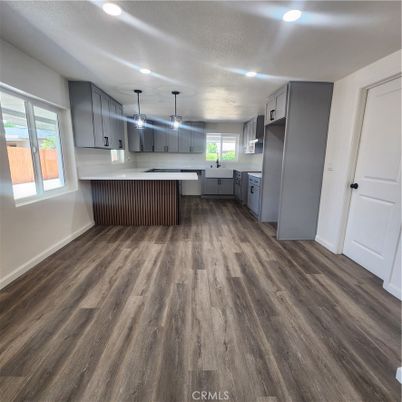 Interior, Kitchen, Pendant Lights, Recessed Lighting, Wood Texture Flooring