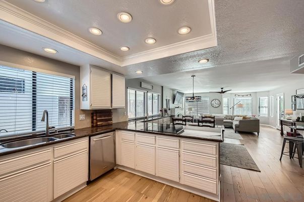 Dining room, Interior, Kitchen, Living room, Pendant Lights, Recessed Lighting, Stainless Steel Appliances, Wood Texture Flooring