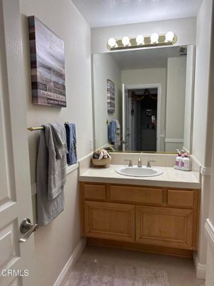 Bathroom, Interior, Tile Countertops
