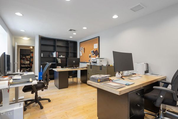 Home Office, Interior, Recessed Lighting, Wood Texture Flooring