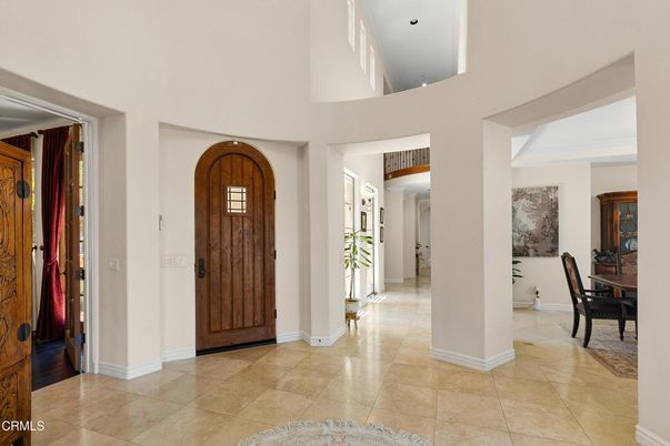 Dining room, Interior, Recessed Lighting