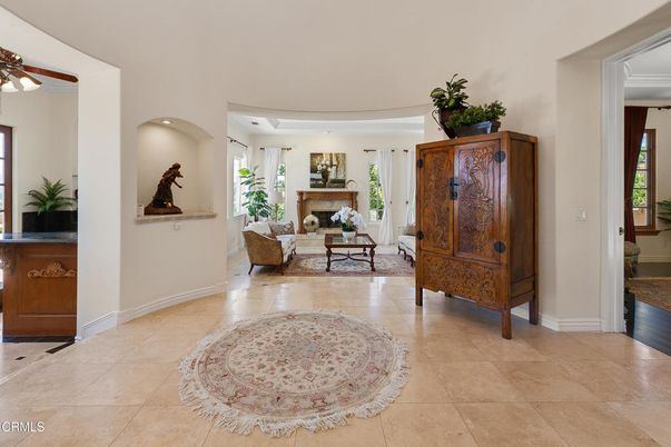 Fireplace, Interior, Living room, Recessed Lighting