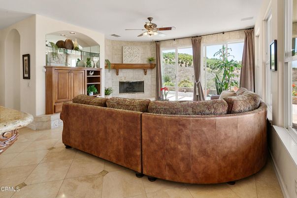 Fireplace, Interior, Living room, Recessed Lighting