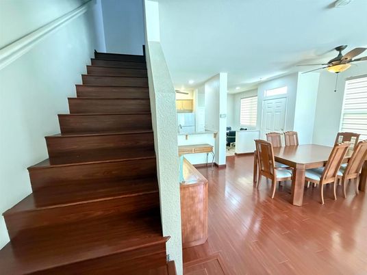 Dining room, Interior, Kitchen, Recessed Lighting, Wood Texture Flooring