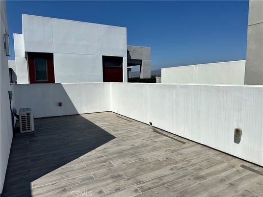 Exterior, Facade, Wood Texture Flooring, Modern