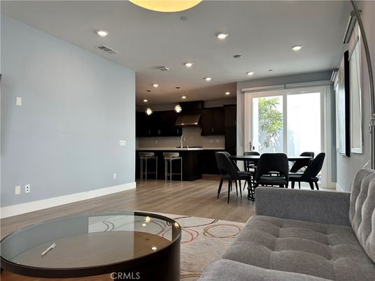 Dining room, Interior, Kitchen, Pendant Lights, Recessed Lighting, Wood Texture Flooring
