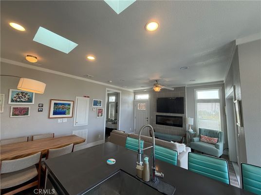Dining room, Interior, Living room, Recessed Lighting