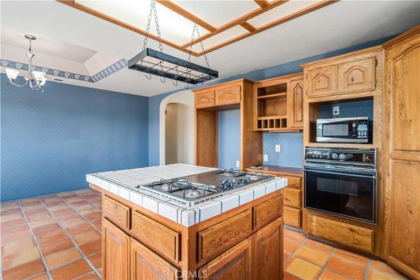 Interior, Kitchen, Tile Countertops