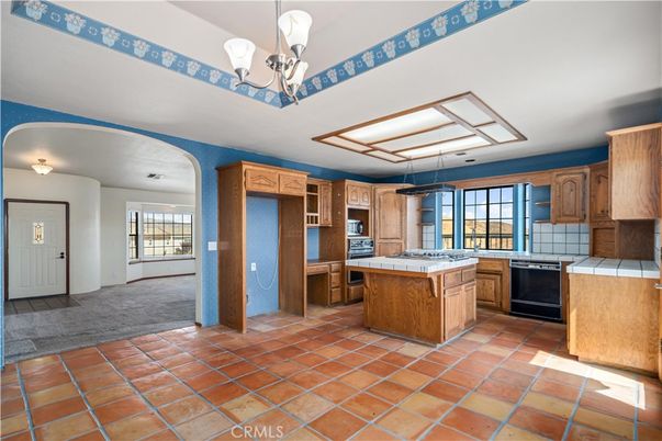 Interior, Kitchen, Tile Countertops