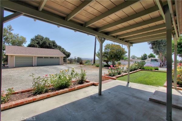 Backyard, Detached Garage, Exterior