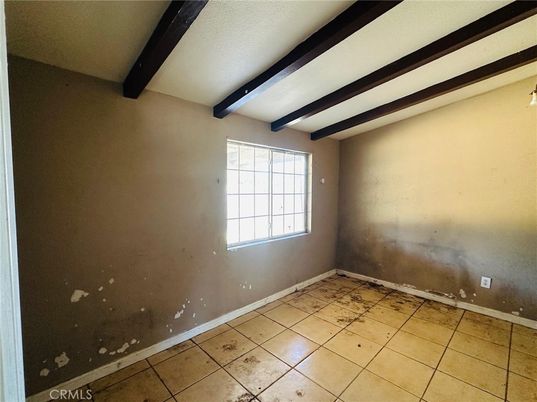 Empty room, Interior, Wooden Beams