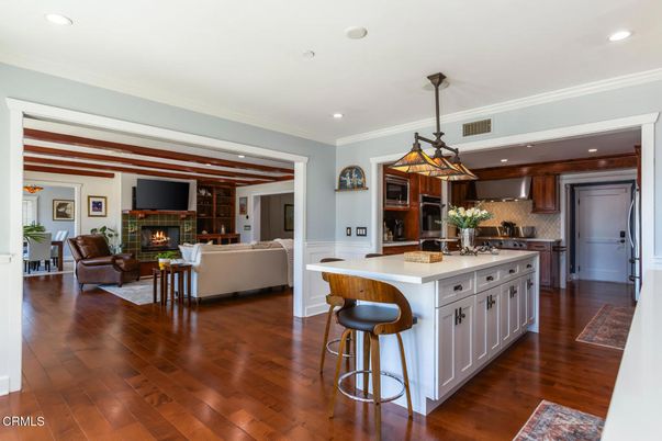 Fireplace, Interior, Kitchen, Living room, Pendant Lights, Recessed Lighting, Wood Texture Flooring