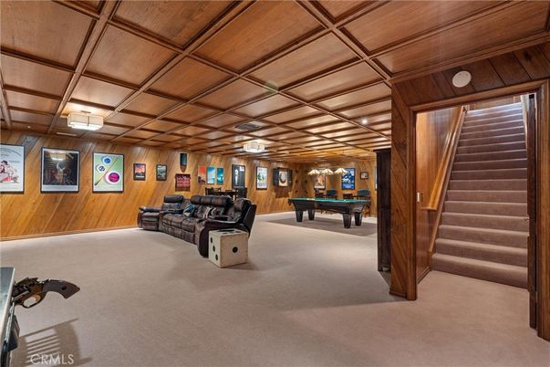 Billiard Table, Game Room, Interior, Wooden Ceilings, Wooden Walls