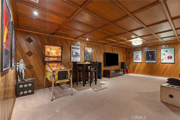 Interior, Recessed Lighting, Wooden Ceilings, Wooden Walls