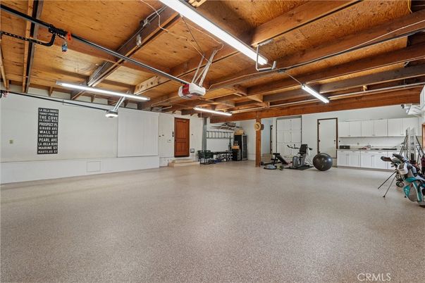 Fitness Equipment, Interior, Wooden Beams, Wooden Ceilings