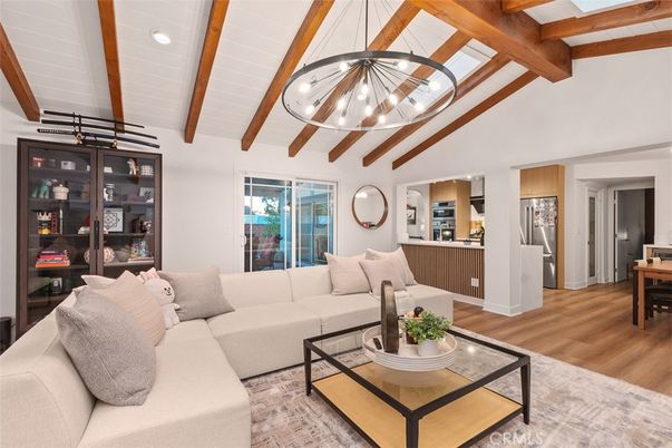 Interior, Living room, Pendant Lights, Recessed Lighting, Wooden Beams, Wood Texture Flooring