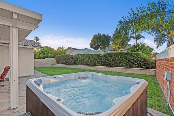 Backyard, Exterior, Hot Tub