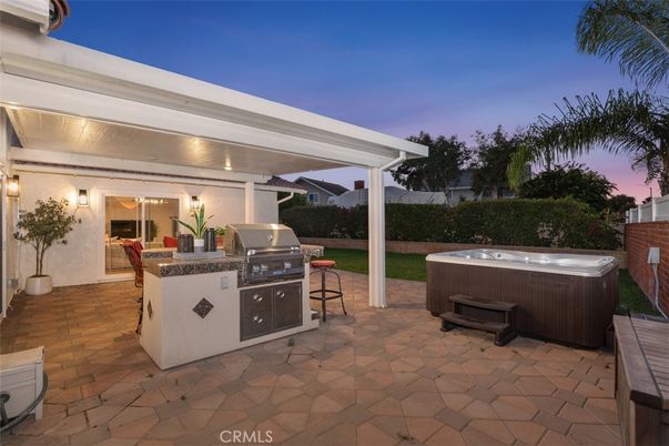Exterior, Hot Tub