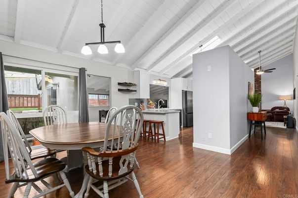 Dining room, Interior, Kitchen, Pendant Lights, Wood Texture Flooring