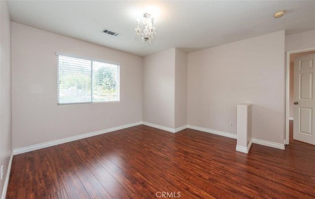 Chandelier, Empty room, Interior, Wood Texture Flooring