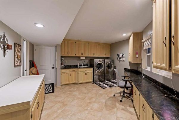 Interior, Recessed Lighting, Washer
