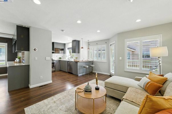Interior, Kitchen, Living room, Pendant Lights, Recessed Lighting, Wood Texture Flooring