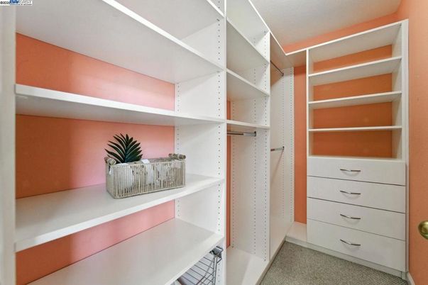 Interior, Walk-in Closets