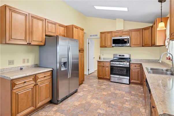 Interior, Kitchen, Pendant Lights, Stainless Steel Appliances