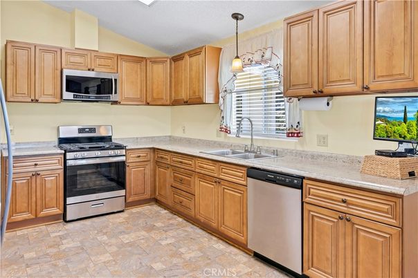 Interior, Kitchen, Pendant Lights, Stainless Steel Appliances