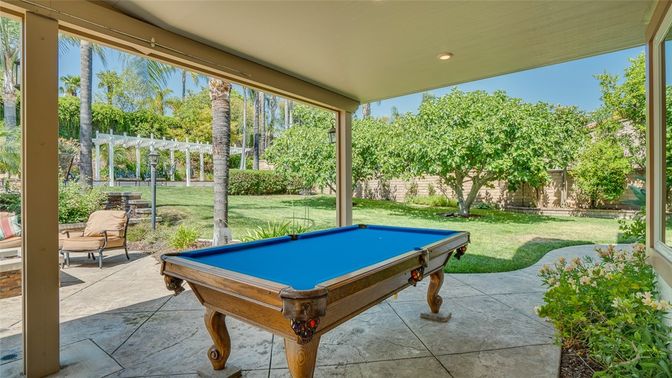 Billiard Table, Game Room, Interior, Recessed Lighting