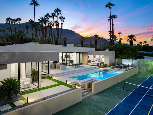 Exterior, Pool, Tennis Courts