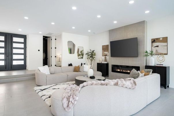 Fireplace, Interior, Living room, Recessed Lighting