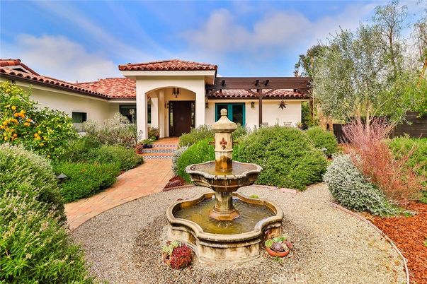 Exterior, Facade, Spanish Mediterranean