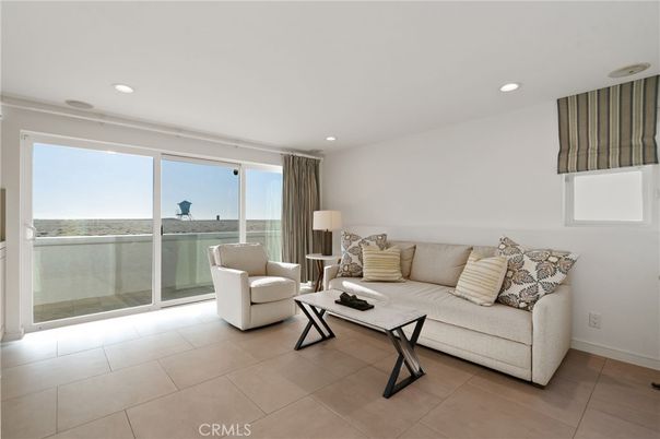Interior, Living room, Recessed Lighting, Water