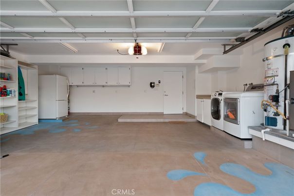 Garage, Interior, Washer